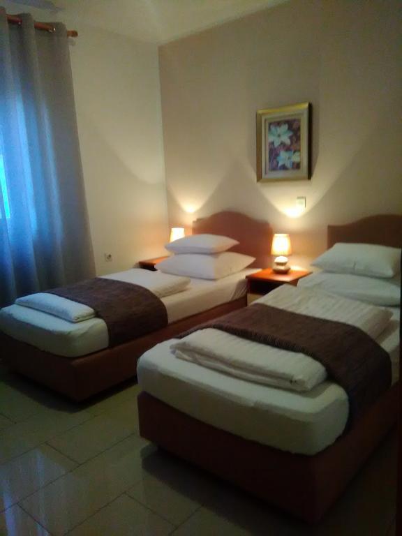 Guest house Garfild 2 Novi Vinodolski Extérieur photo